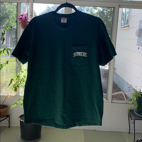 supreme raiders t shirt